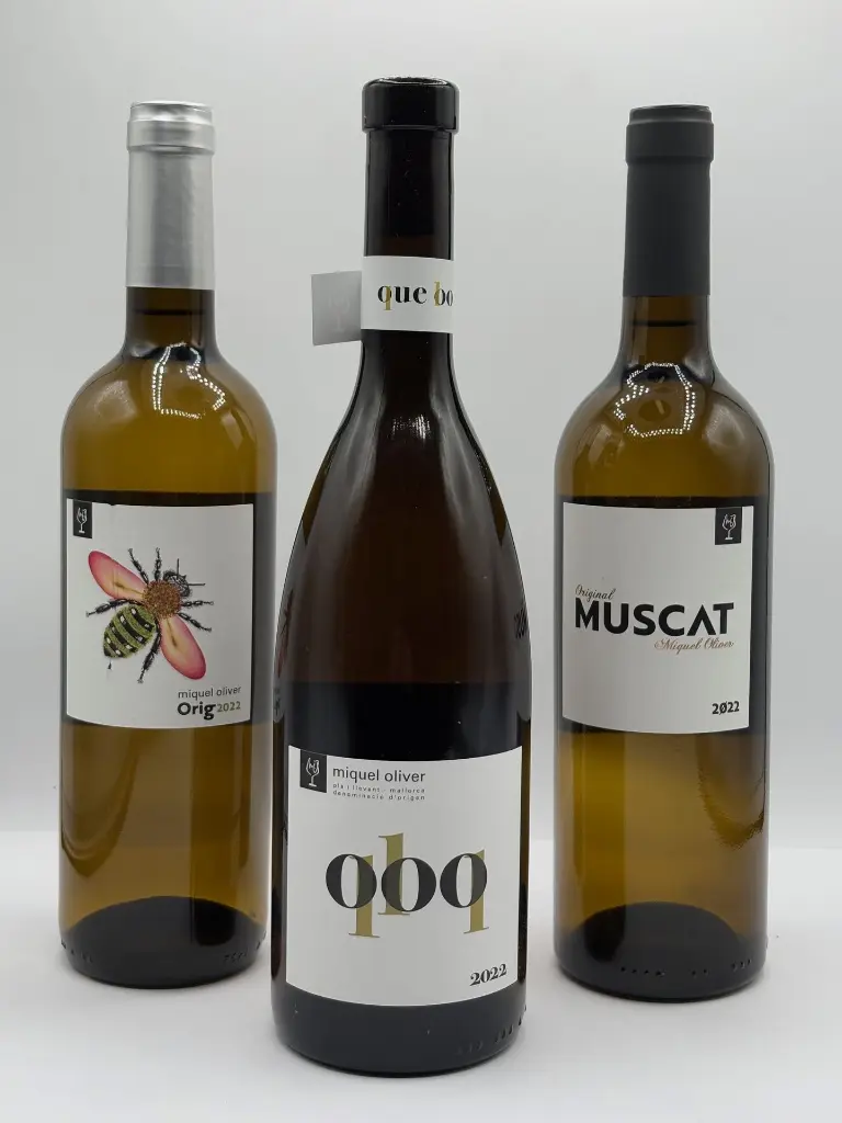 M. Oliver - ORIG2022 + QBQ + Muscat.webp