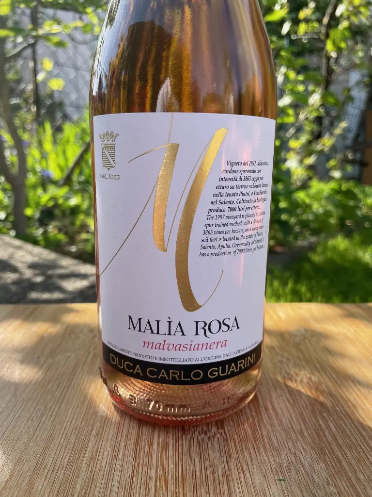 Malia Rosa 2.webp